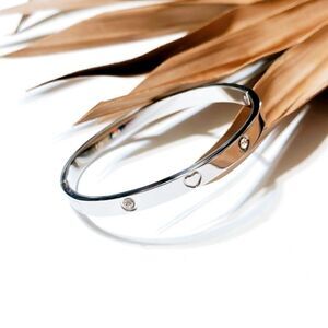 Diamond heart bangle S359